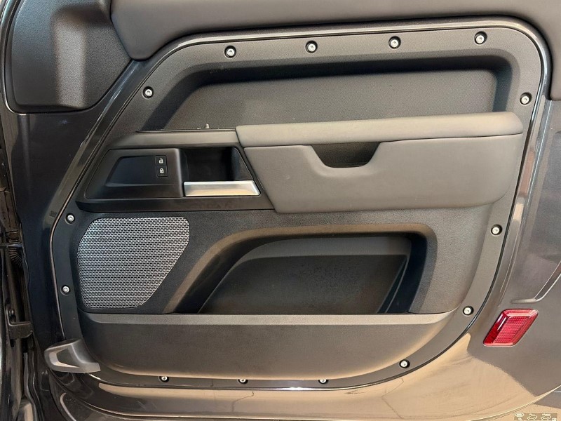 2023 (73) LAND ROVER COMMERCIAL DEFENDER 3.0 D250 Hard Top Auto 5229167