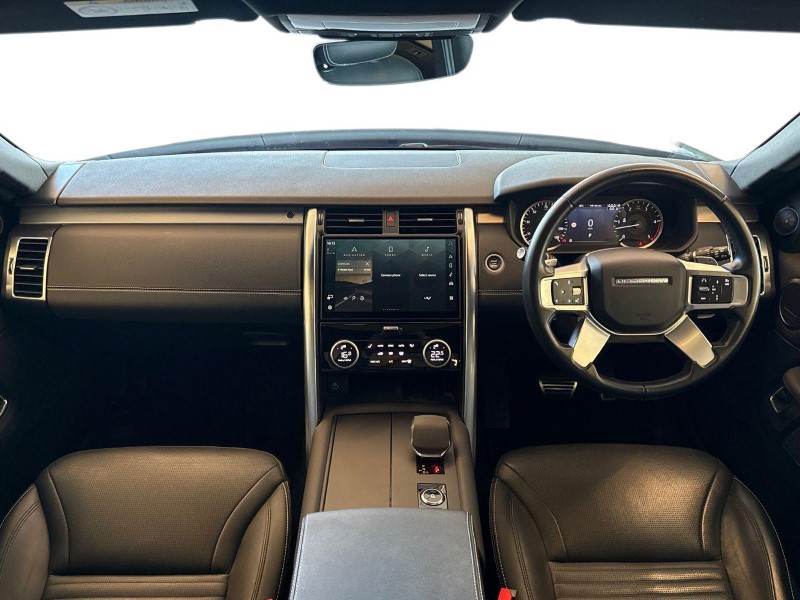 2022 (22) LAND ROVER DISCOVERY 3.0 D300 R-Dynamic SE 5dr Auto 5233252