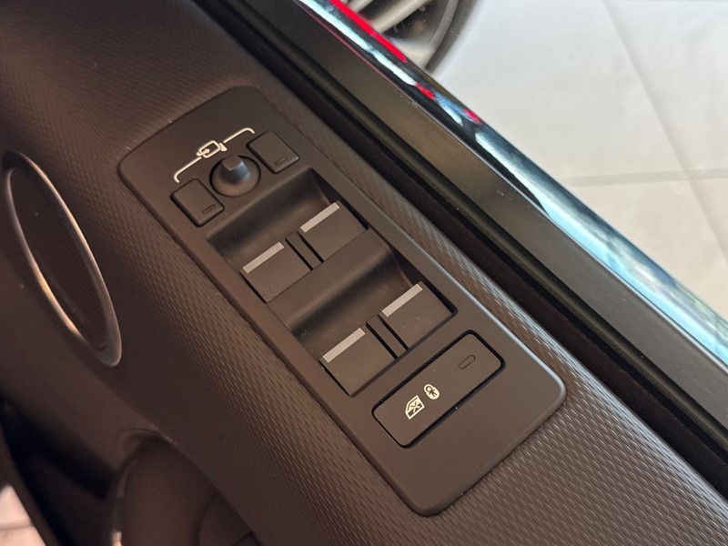 2022 (22) LAND ROVER DISCOVERY 3.0 D300 R-Dynamic SE 5dr Auto 5233266