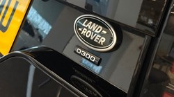 2022 (22) LAND ROVER DISCOVERY 3.0 D300 R-Dynamic SE 5dr Auto 5233289
