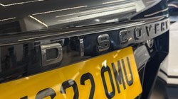 2022 (22) LAND ROVER DISCOVERY 3.0 D300 R-Dynamic SE 5dr Auto 5499743