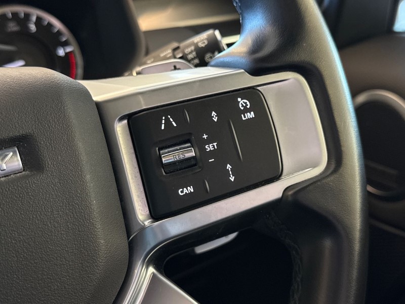 2022 (22) LAND ROVER DISCOVERY 3.0 D300 R-Dynamic SE 5dr Auto 5233272