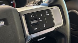2022 (22) LAND ROVER DISCOVERY 3.0 D300 R-Dynamic SE 5dr Auto 5499727