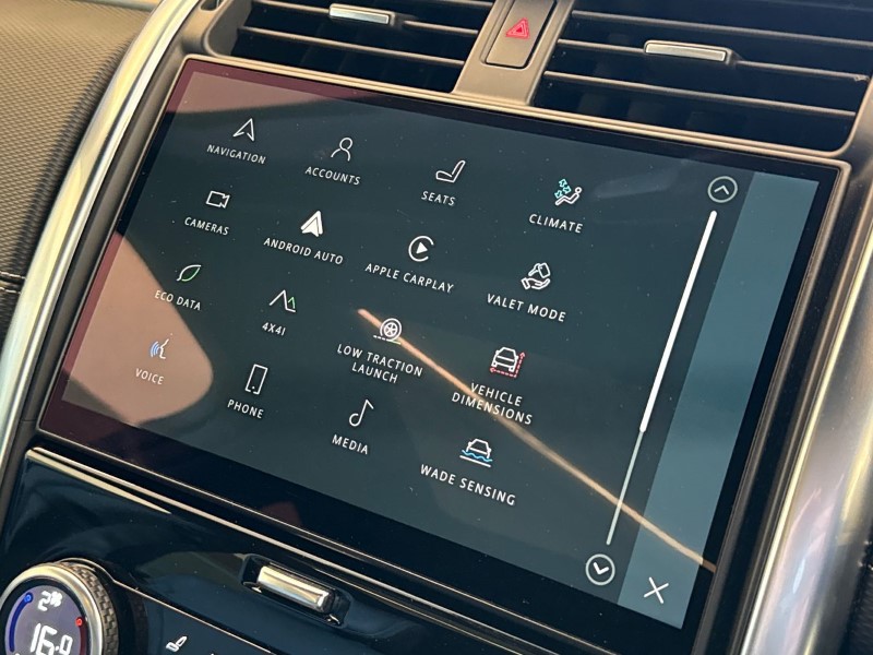 2022 (22) LAND ROVER DISCOVERY 3.0 D300 R-Dynamic SE 5dr Auto 5233274