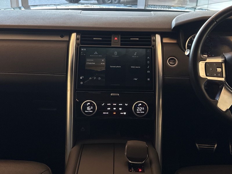 2022 (22) LAND ROVER DISCOVERY 3.0 D300 R-Dynamic SE 5dr Auto 5499712