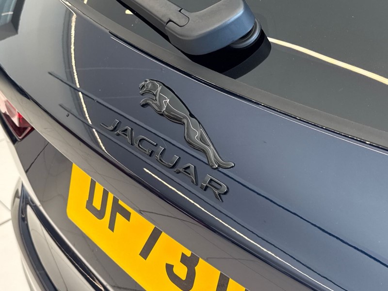 2023 (73) JAGUAR F-PACE 2.0 D200 R-Dynamic SE Black 5dr Auto AWD 5224179