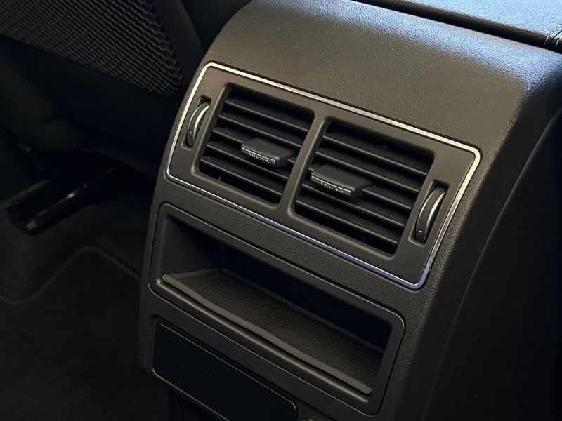 2023 (73) JAGUAR F-PACE 2.0 D200 R-Dynamic SE Black 5dr Auto AWD 5224150