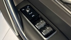 2023 (73) JAGUAR F-PACE 2.0 D200 R-Dynamic SE Black 5dr Auto AWD 5224155