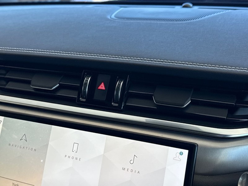 2023 (73) JAGUAR F-PACE 2.0 D200 R-Dynamic SE Black 5dr Auto AWD 5224167