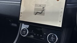 2024 (24) JAGUAR F-PACE 2.0 D200 R-Dynamic HSE Black 5dr Auto AWD 5231512