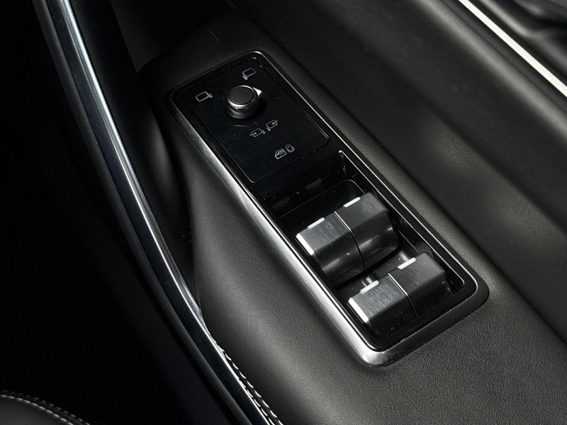 2024 (24) JAGUAR F-PACE 2.0 D200 R-Dynamic HSE Black 5dr Auto AWD 5231503