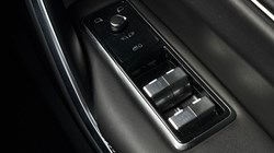 2024 (24) JAGUAR F-PACE 2.0 D200 R-Dynamic HSE Black 5dr Auto AWD 5231503