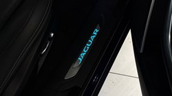2024 (24) JAGUAR F-PACE 2.0 D200 R-Dynamic HSE Black 5dr Auto AWD 5231518