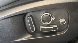 2024 (24) JAGUAR F-PACE 2.0 D200 R-Dynamic HSE Black 5dr Auto AWD 5231504