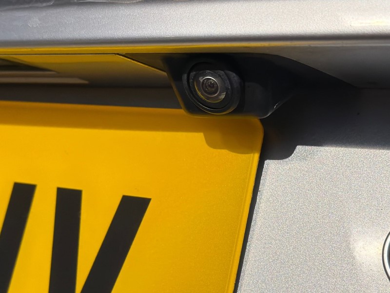 2018 (68) LAND ROVER DISCOVERY SPORT 2.0 TD4 180 HSE Luxury 5dr Auto [5 Seat] 5202526