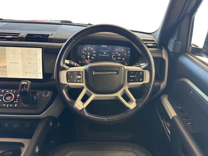 2022 (71) LAND ROVER DEFENDER 3.0 D250 X-Dynamic HSE 110 5dr Auto 5277171