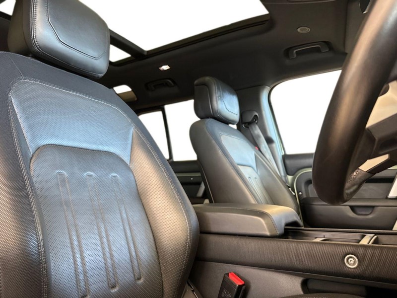 2022 (71) LAND ROVER DEFENDER 3.0 D250 X-Dynamic HSE 110 5dr Auto 5277182