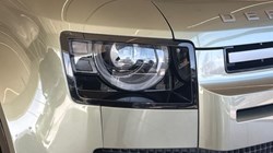 2022 (71) LAND ROVER DEFENDER 3.0 D250 X-Dynamic HSE 110 5dr Auto 5277173