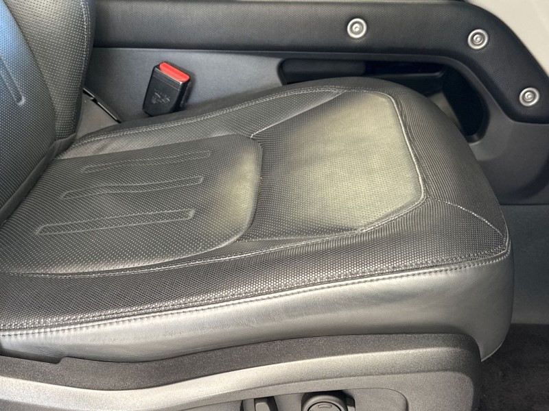 2022 (71) LAND ROVER DEFENDER 3.0 D250 X-Dynamic HSE 110 5dr Auto 5277181