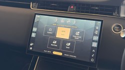 2026 (26) LAND ROVER RANGE ROVER EVOQUE 2.0 D200 Dynamic SE 5dr Auto 5827657