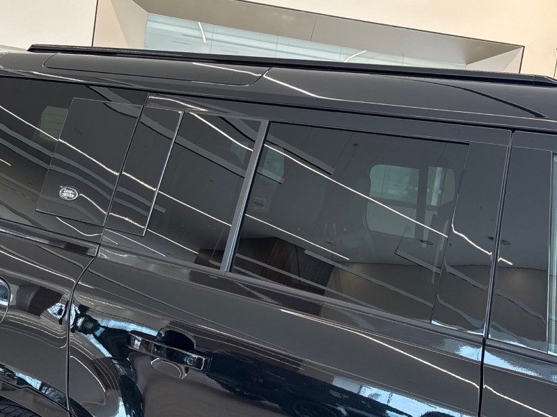 2023 (23) LAND ROVER DEFENDER 3.0 D250 X-Dynamic HSE 110 5dr Auto [7 Seat] 5213178