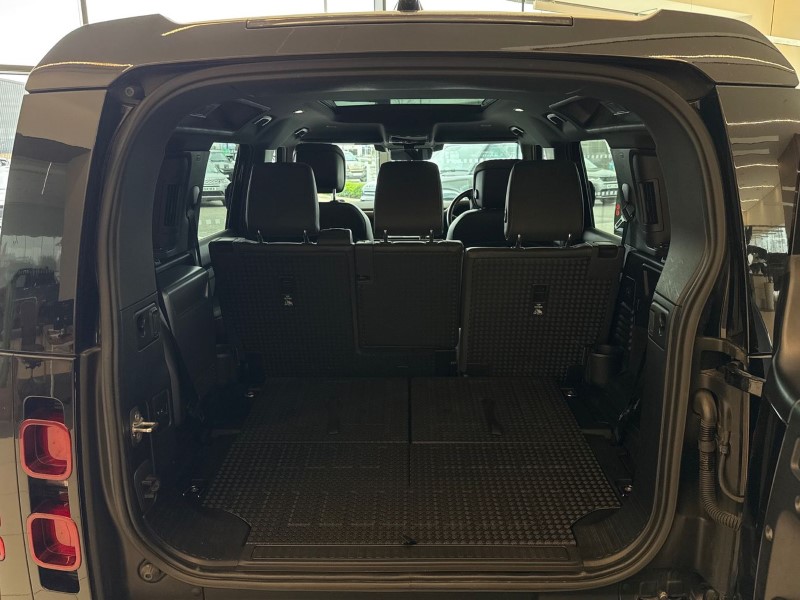 2023 (23) LAND ROVER DEFENDER 3.0 D250 X-Dynamic HSE 110 5dr Auto [7 Seat] 5213139