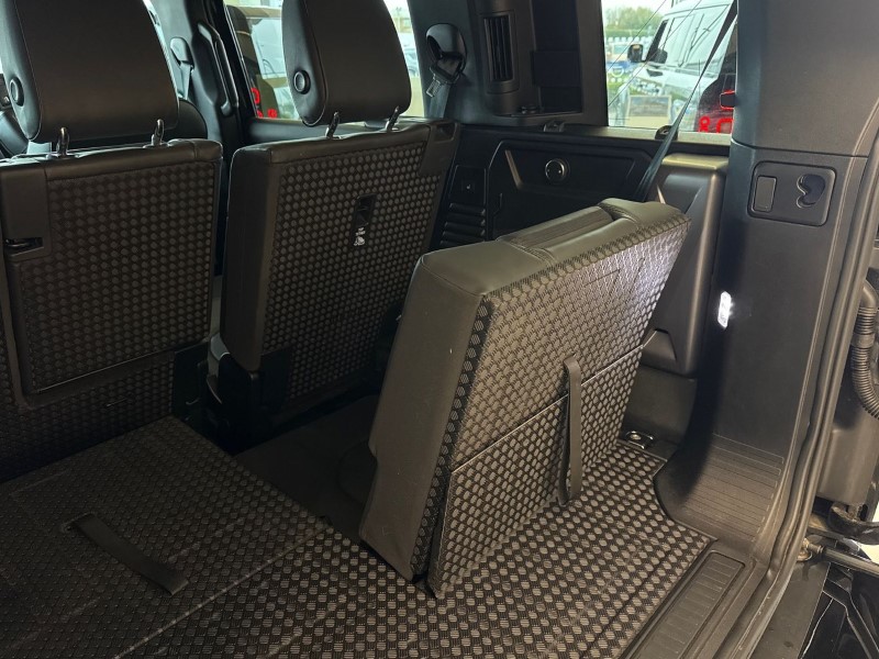 2023 (23) LAND ROVER DEFENDER 3.0 D250 X-Dynamic HSE 110 5dr Auto [7 Seat] 5213179
