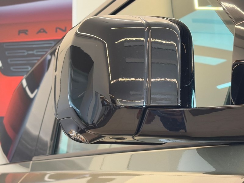 2022 (72) LAND ROVER DEFENDER 3.0 D250 X-Dynamic SE 90 3dr Auto 5216401