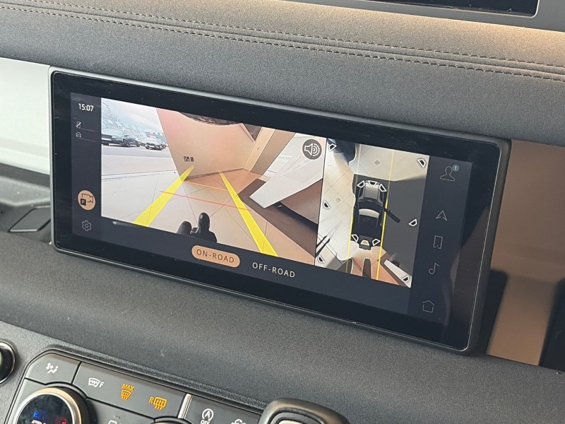 2022 (72) LAND ROVER DEFENDER 3.0 D250 X-Dynamic SE 90 3dr Auto 5216381