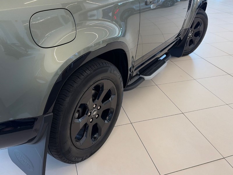 2022 (72) LAND ROVER DEFENDER 3.0 D250 X-Dynamic SE 90 3dr Auto 5216399