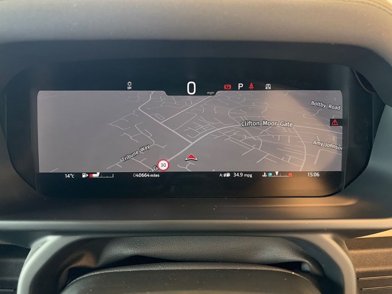 2022 (72) LAND ROVER DEFENDER 3.0 D250 X-Dynamic SE 90 3dr Auto 5216364