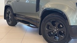 2022 (72) LAND ROVER DEFENDER 3.0 D250 X-Dynamic SE 90 3dr Auto 5216395