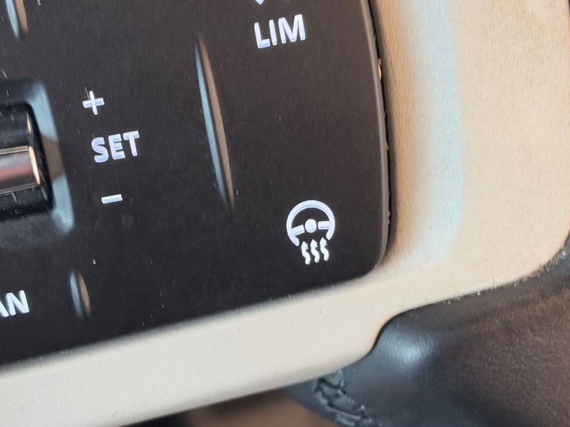 2022 (72) LAND ROVER DEFENDER 3.0 D250 X-Dynamic SE 90 3dr Auto 5216376