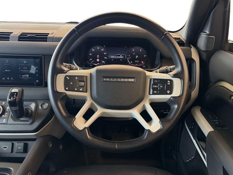 2022 (72) LAND ROVER DEFENDER 3.0 D250 X-Dynamic SE 90 3dr Auto 5216363