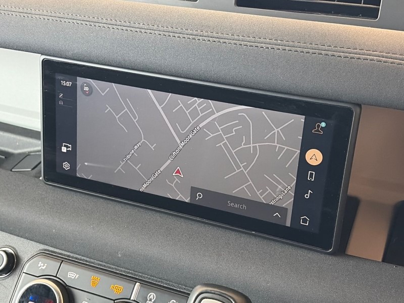 2022 (72) LAND ROVER DEFENDER 3.0 D250 X-Dynamic SE 90 3dr Auto 5216359