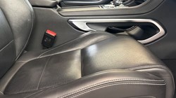 2021 (71) JAGUAR F-PACE 2.0 D200 R-Dynamic SE 5dr Auto AWD 5236777