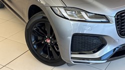2021 (71) JAGUAR F-PACE 2.0 D200 R-Dynamic SE 5dr Auto AWD 5236794