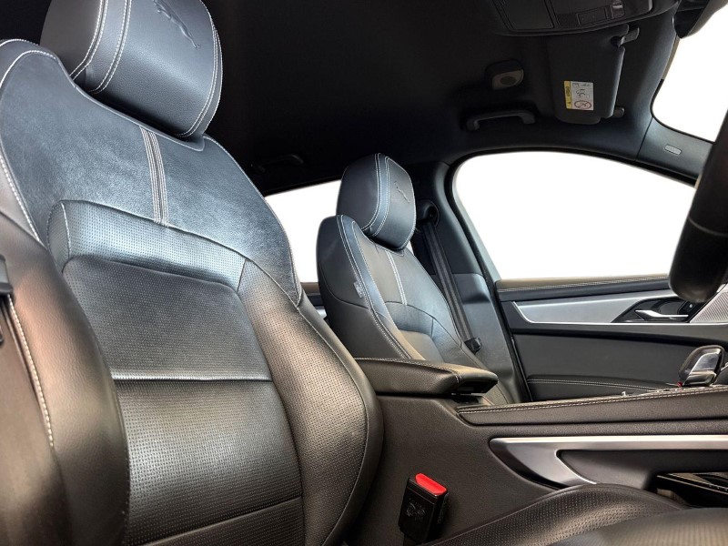 2021 (71) JAGUAR F-PACE 2.0 D200 R-Dynamic SE 5dr Auto AWD 5236778