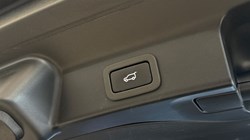 2021 (71) JAGUAR F-PACE 2.0 D200 R-Dynamic SE 5dr Auto AWD 5236792