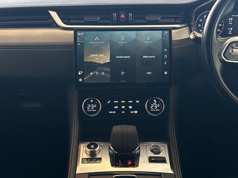 2021 (71) JAGUAR F-PACE 2.0 D200 R-Dynamic SE 5dr Auto AWD 5236767