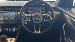 2021 (71) JAGUAR F-PACE 2.0 D200 R-Dynamic SE 5dr Auto AWD 5236768