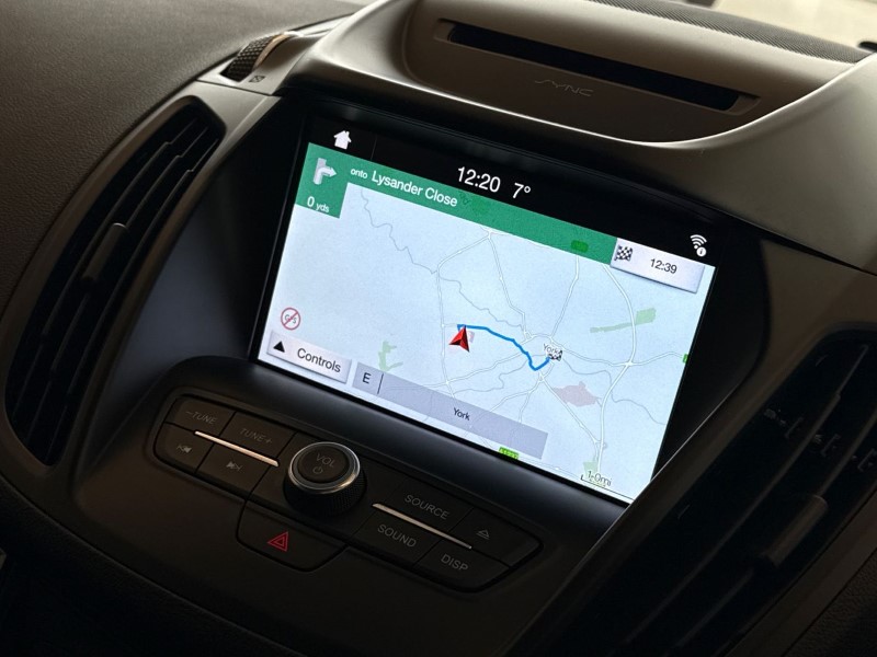 2018 (18) FORD KUGA 2.0 TDCi 180 ST-Line 5dr 5210517