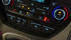 2018 (18) FORD KUGA 2.0 TDCi 180 ST-Line 5dr 5210538