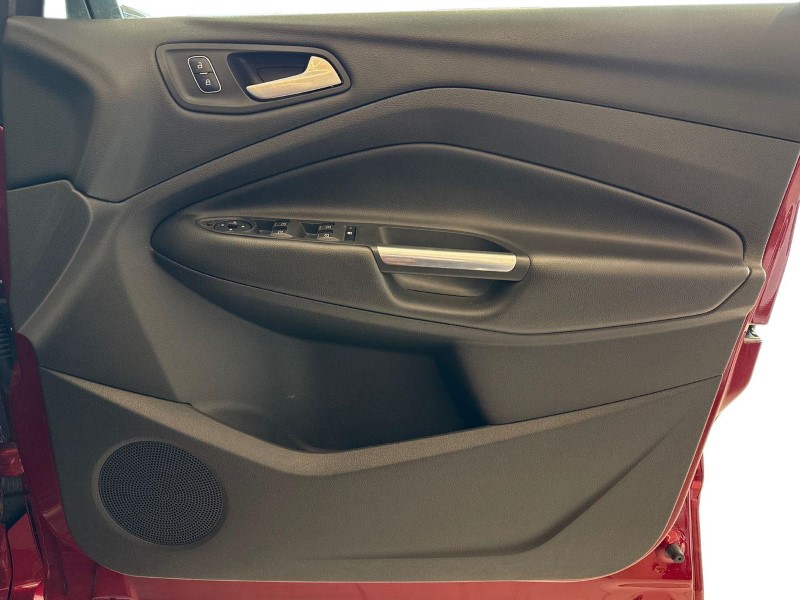 2018 (18) FORD KUGA 2.0 TDCi 180 ST-Line 5dr 5210527