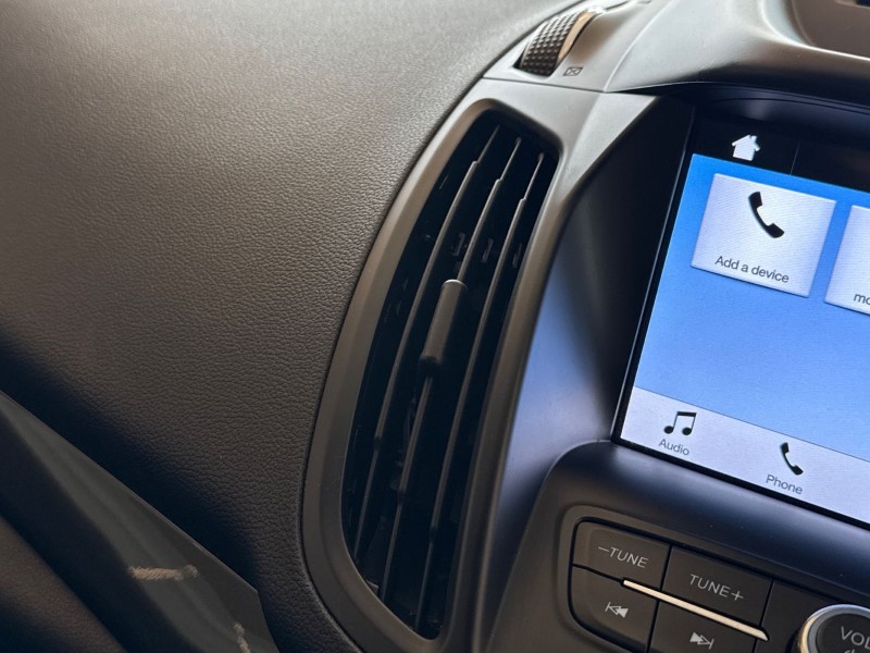 2018 (18) FORD KUGA 2.0 TDCi 180 ST-Line 5dr 5210539