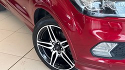 2018 (18) FORD KUGA 2.0 TDCi 180 ST-Line 5dr 5210544