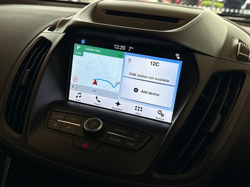 2018 (18) FORD KUGA 2.0 TDCi 180 ST-Line 5dr 5210535