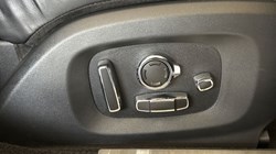 2017 (67) JAGUAR XJ 3.0d V6 R-Sport 4dr Auto 5216270