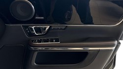 2017 (67) JAGUAR XJ 3.0d V6 R-Sport 4dr Auto 5216268