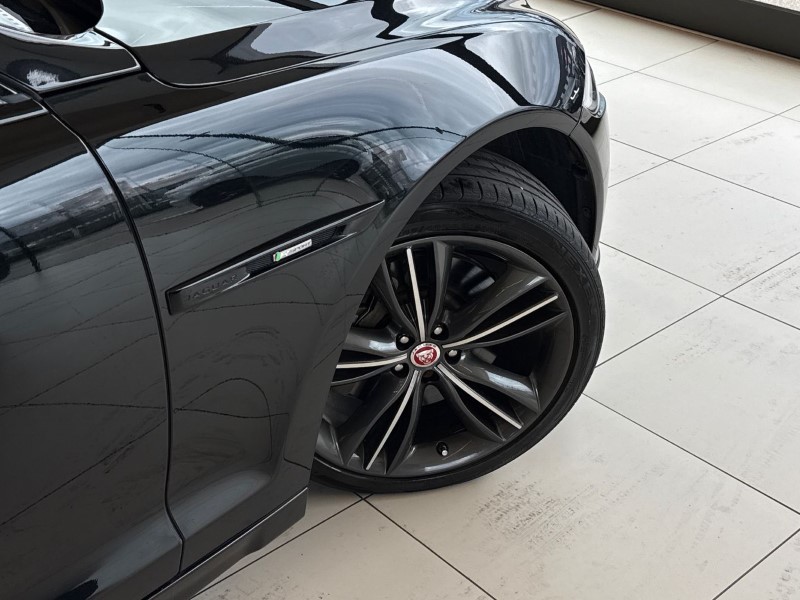 2017 (67) JAGUAR XJ 3.0d V6 R-Sport 4dr Auto 5216294